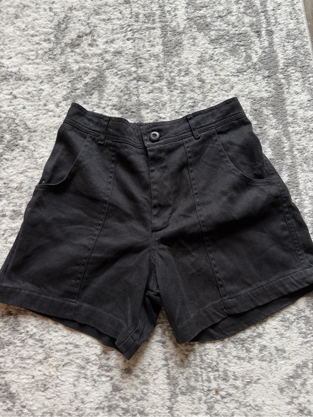 Jungmaven Black Venice Short